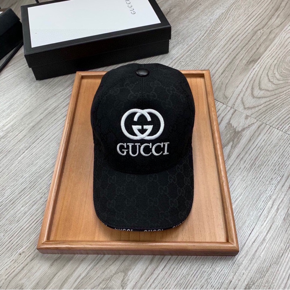 GUCCI Hat - Picture 4 of 5